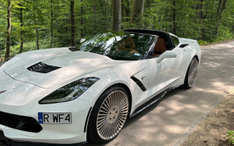 Coupet Chevrolet  Corvette Stingray 2016 Biały