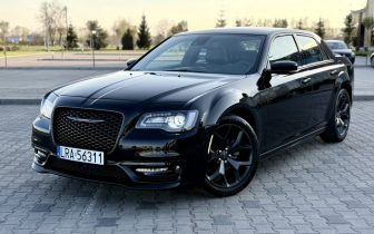 Sedans Chrysler  300s 2021 Black