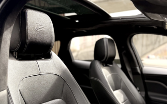 SUVs Jaguar  F-Pace 3.0 V6 AWD S 2019 Black
