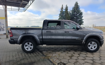 SUVs RAM  1500 Crew Cab Shortbed Bighorn 2023 Gray