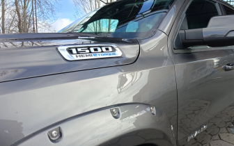 SUVs RAM  1500 Crew Cab Shortbed Bighorn 2023 Gray