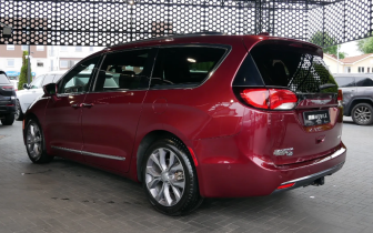 Minivans Chrysler  Pacifica 2020 Burgundy