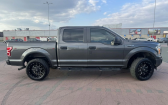Pickups Ford  F-150 2018 Szary
