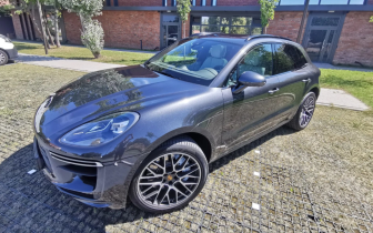 SUVs Porsche  Macan Turbo 2019 Szary
