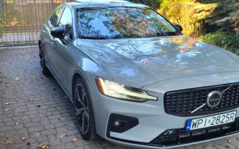 Sedans Volvo  S60 2024 Szary