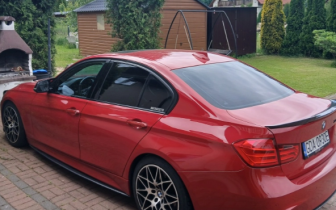 Sedans BMW  Seria 3 2013 Red