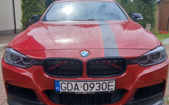 Sedans BMW  Seria 3 2013 Red