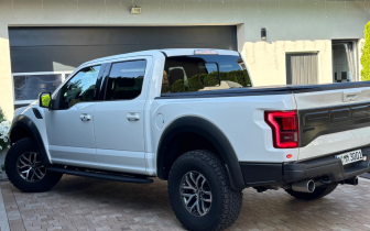Pickups RAM  1500 5.7 eTorque Crew Cab 2023 White
