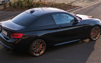 Coupet    Black