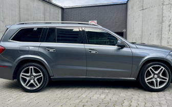 SUVs    Gray