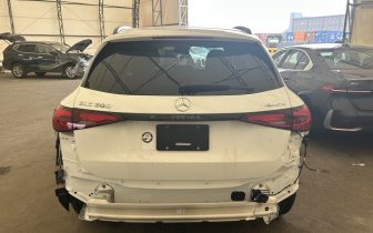 SUVs MERCEDES-BENZ  GLC 300 2026 Biały