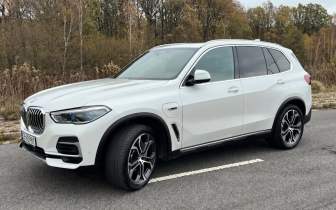 SUVs    White