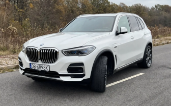 SUVs    White