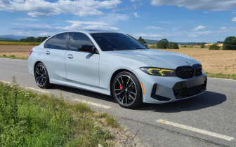 Sedans    Gray