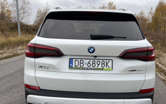 SUVs    White
