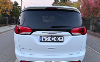Minivans    White