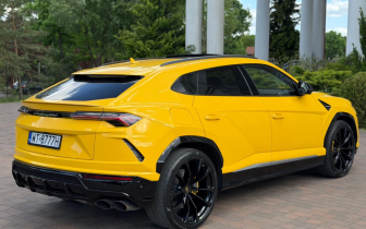 SUVs    Yellow