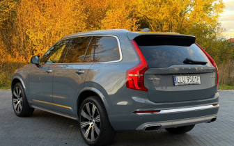 SUVs    Gray