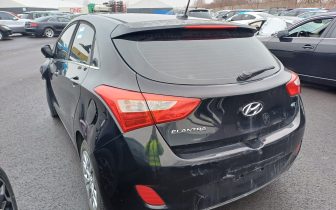 Hatchbacks HYUNDAI ELANTRA 2017 Czarny