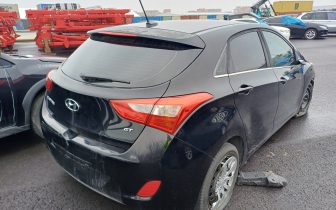 Hatchbacks HYUNDAI ELANTRA 2017 Czarny