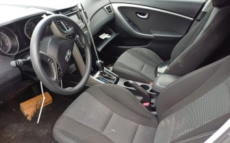 Hatchbacks HYUNDAI ELANTRA 2017 Czarny