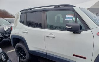 SUVs JEEP RENEGADE TRAILHAWK  2018 Biały