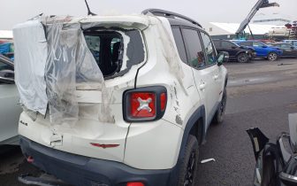 SUVs JEEP RENEGADE TRAILHAWK  2018 Biały