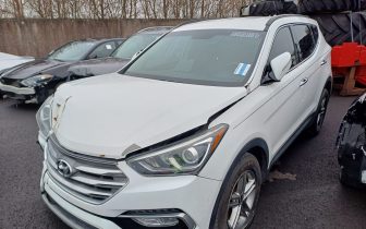 SUVs HYUNDAI  SANTA FE S 2018 Srebrny
