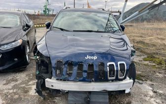 SUVs JEEP CHEROKEE LATITUDE 2018 Granatowy