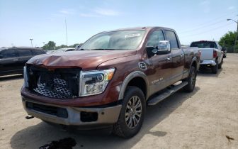 Pickups Nissan Titan, SL  2017 Burgundy