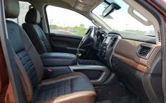 Pickups Nissan Titan, SL  2017 Burgundy
