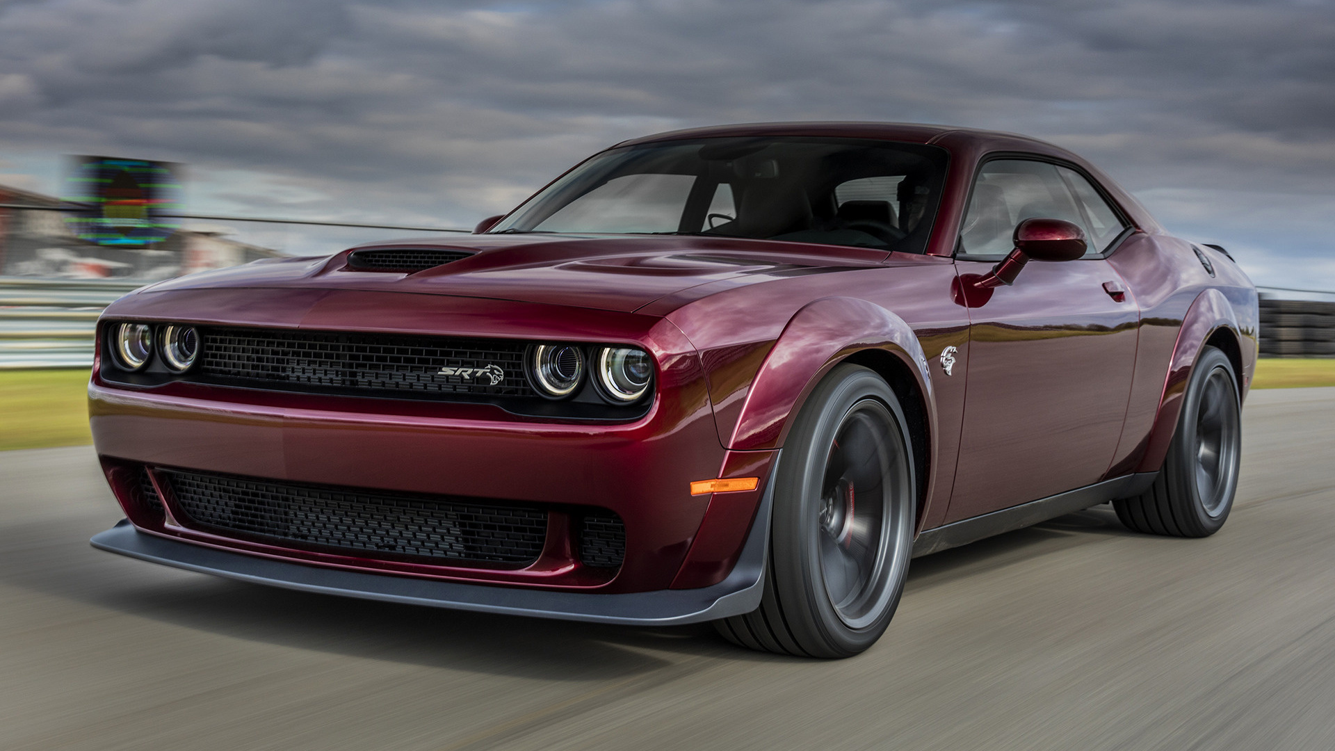 dodge challenger srt hellcat z usa | W8 Shipping