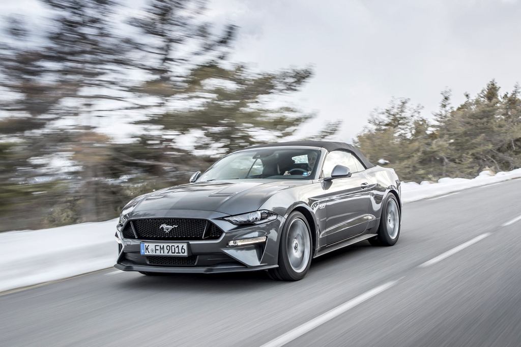 fordmustang z usa | W8 Shipping