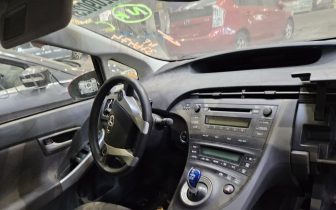 Hatchbacks Toyota Prius 2011 Red