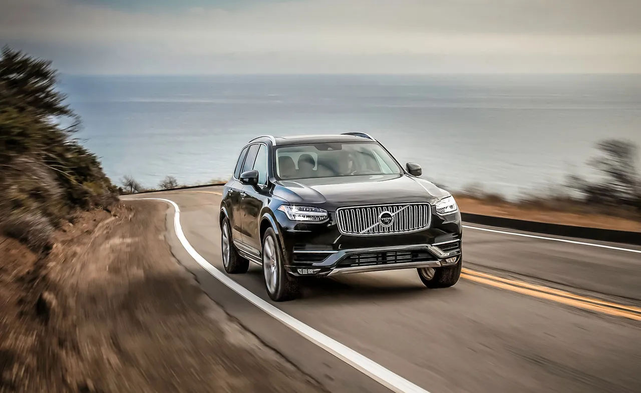 volvo xc90 z usa | W8 Shipping
