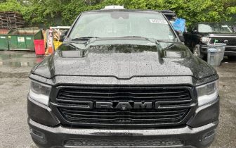 Pickups RAM 1500 2020 Czarny