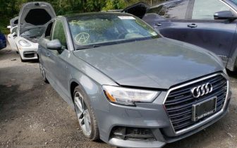 Sedans Audi  A3 2018 Szary