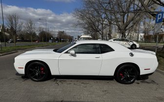 Coupet Dodge Challenger 2020 White