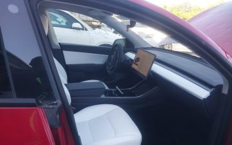 Sedans Tesla MODEL Y 2021 Red