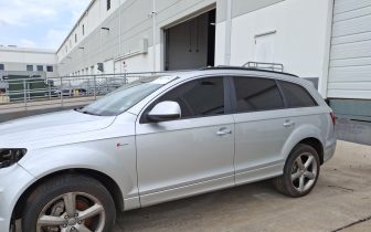 SUVs Audi  Q7 2015 Srebrny