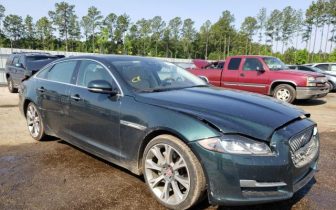 Sedans Jaguar XJL 2019 Zielony