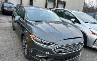 Sedans Ford Fusion 2017 Gray