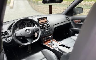 Sedans Mercedes-Benz  C63 AMG 2009 Czarny