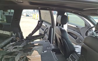 SUVs Audi  Q7 2015 Srebrny