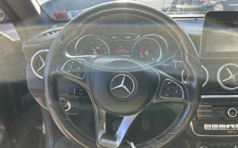 Sedans Mercedes-Benz  CLA 250 2017 Czarny