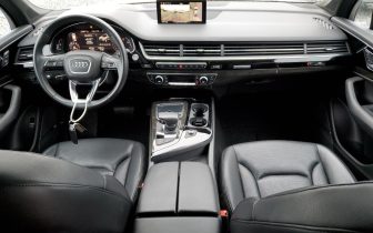 SUVs Audi  Q7 2019 White