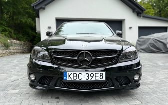 Sedans Mercedes-Benz  C63 AMG 2009 Czarny