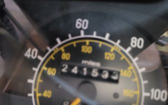 Sedans Mercedes-Benz 300 1983 Biały