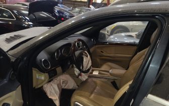 SUVs Mercedes-Benz GL 500 2011 Czarny