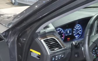 Sedans Hyundai Genesis 2016 Szary